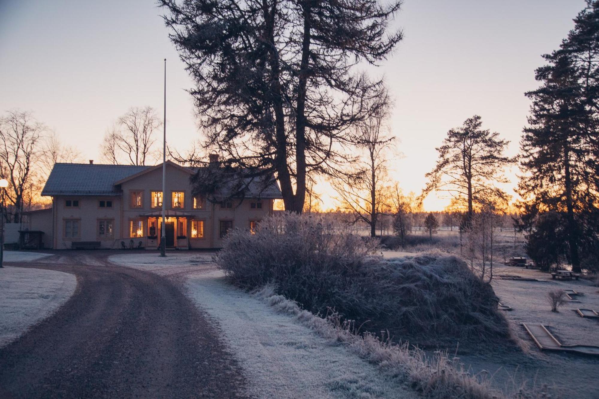 Snoea Bruk Hotell Och Konferens Dala-Jarna Exterior photo